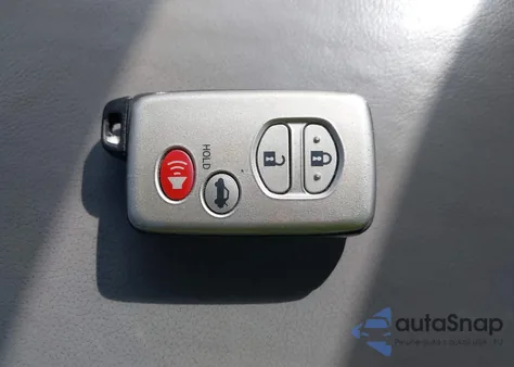 2010 Toyota Camry Xle V6 z USA, uszkodzony, nr VIN 4T1BK3EK6AU606410